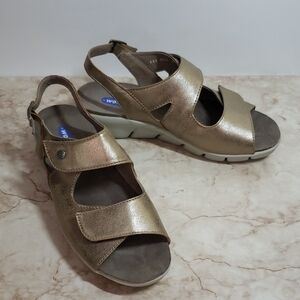 Wolky Gold Adjustable Straps Open Toe Womens Sandals Size 39